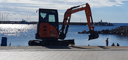 NOVA ADQUISICIÓ HITACHI 33U